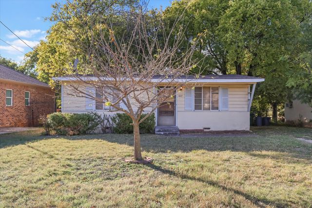 4021 Honey Lane, North Richland Hills, TX 76180