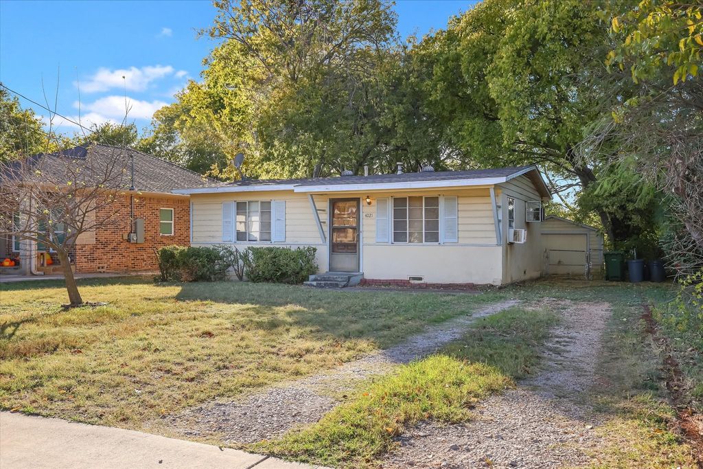 4021 Honey Lane, North Richland Hills, TX 76180