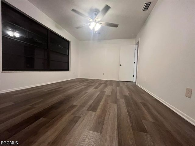 159 SE Santa Barbara PL, Cape Coral, FL 33990