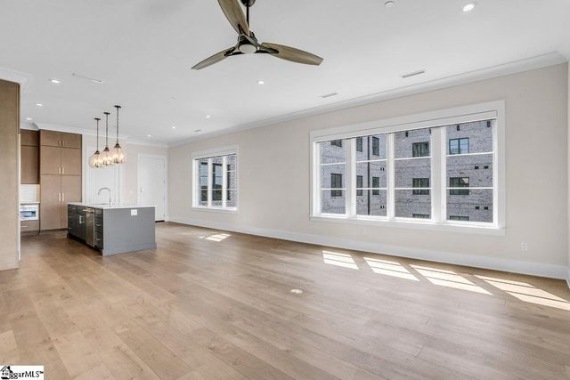 95 Dr. David C. Francis Street Unit 401, Greenville, SC 29601