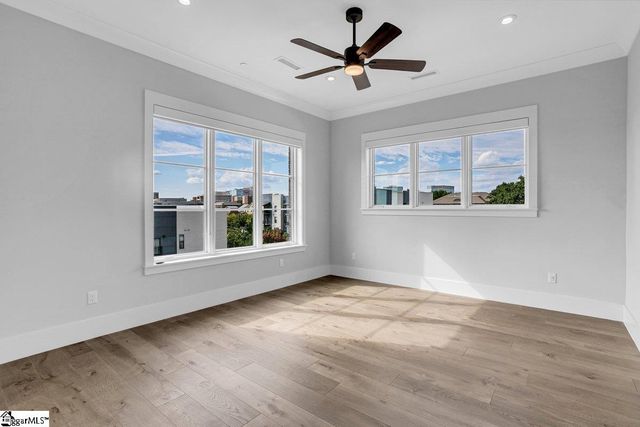 95 Dr. David C. Francis Street Unit 401, Greenville, SC 29601