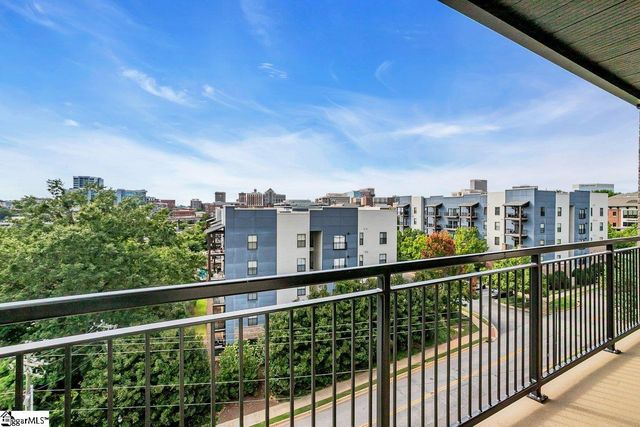 95 Dr. David C. Francis Street Unit 401, Greenville, SC 29601