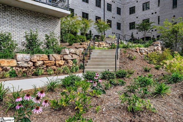 95 Dr. David C. Francis Street Unit 401, Greenville, SC 29601