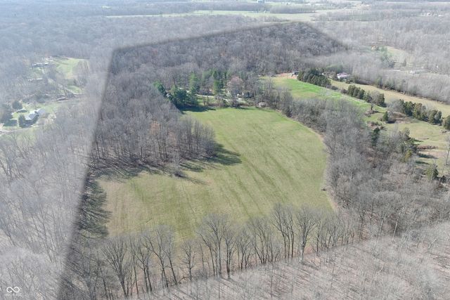3320 E Private Road 140 N, North Vernon, IN 47265
