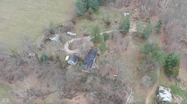 3320 E Private Road 140 N, North Vernon, IN 47265