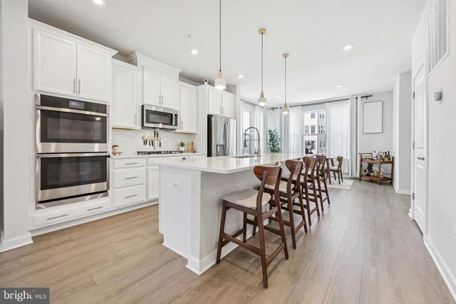 5601 HYATTSVILLE DR, Hyattsville, MD 20782