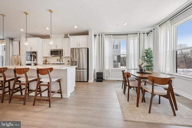 5601 HYATTSVILLE DR, Hyattsville, MD 20782