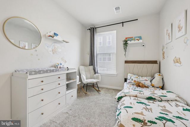 5601 HYATTSVILLE DR, Hyattsville, MD 20782