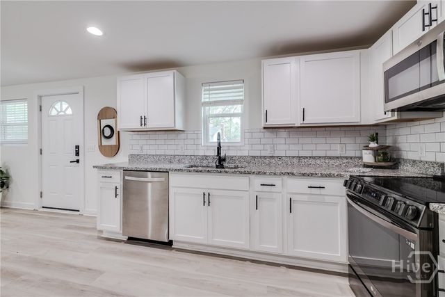 1220 E 69th Street, Savannah, GA 31404