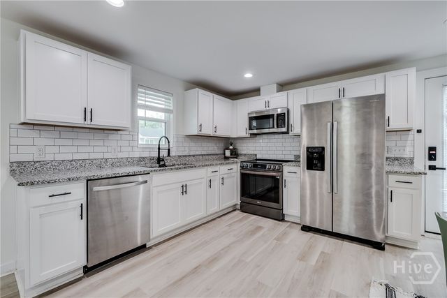 1220 E 69th Street, Savannah, GA 31404