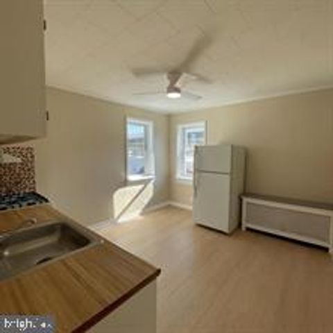 2721 E SOMERSET ST, Philadelphia, PA 19134