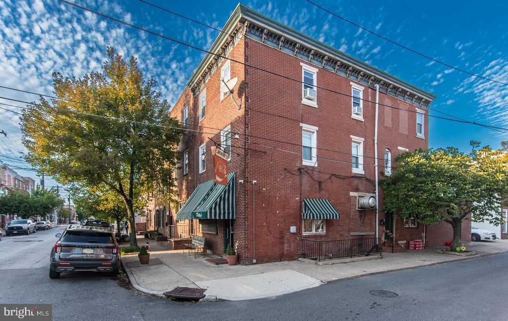 2721 E SOMERSET ST, PHILADELPHIA, PA 19134 — exterior