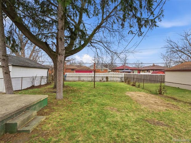 20271 Grandville Avenue, Detroit, MI 48219