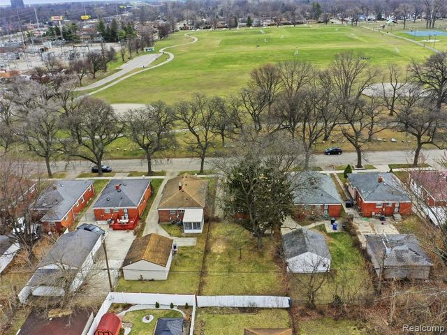 20271 Grandville Avenue, Detroit, MI 48219