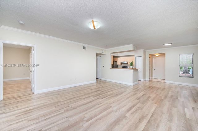 2482 Centergate Drive 101, Miramar, FL 33025