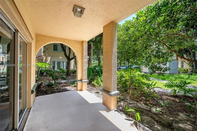 2482 Centergate Drive 101, Miramar, FL 33025