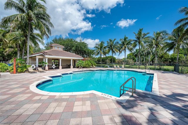 2482 Centergate Drive 101, Miramar, FL 33025