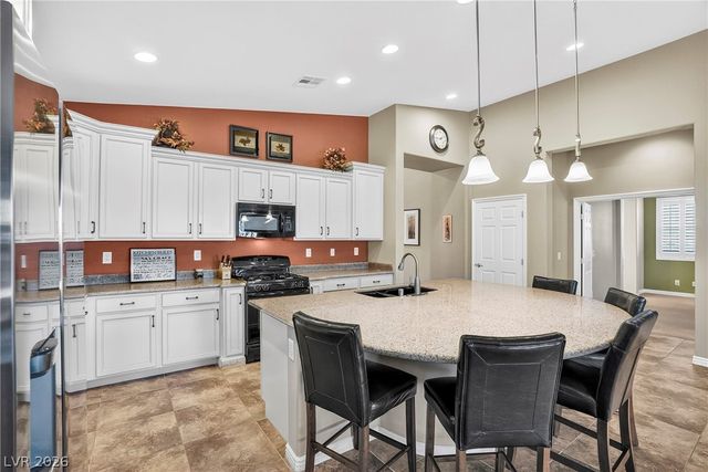 9834 River Trader Street, Las Vegas, NV 89178