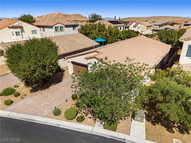 9834 River Trader Street, Las Vegas, NV 89178