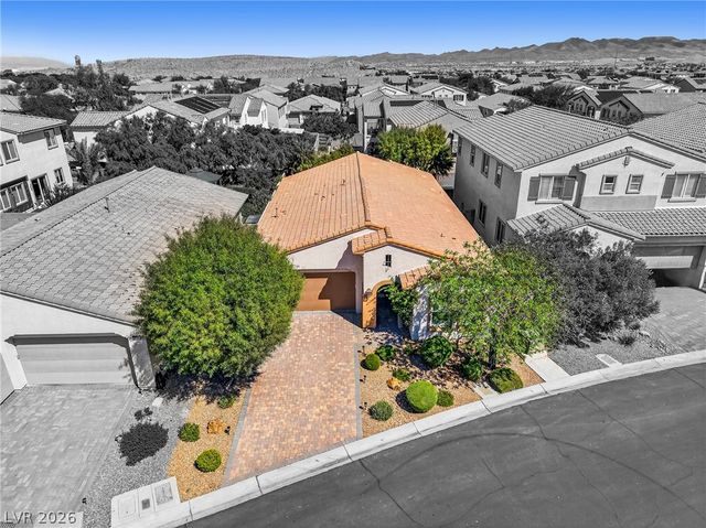 9834 River Trader Street, Las Vegas, NV 89178