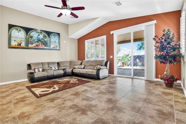 9834 River Trader Street, Las Vegas, NV 89178