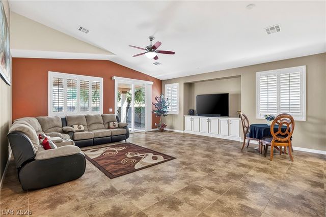 9834 River Trader Street, Las Vegas, NV 89178