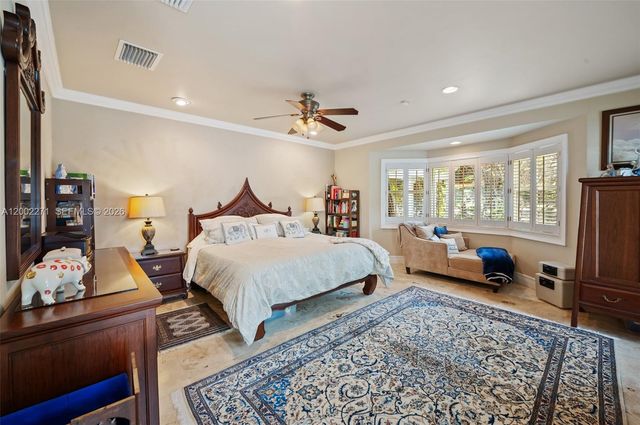 10740 SW 74th Ct, Pinecrest, FL 33156