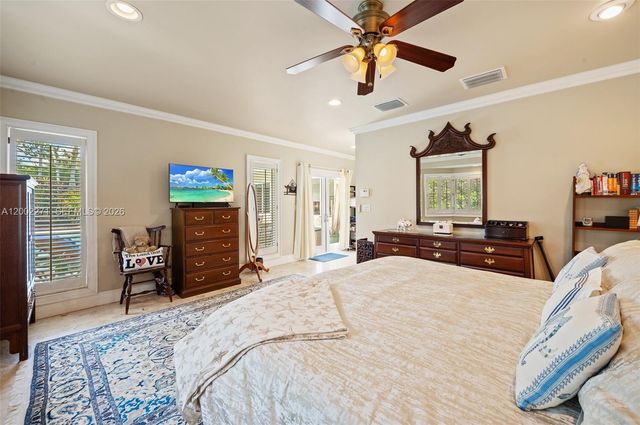 10740 SW 74th Ct, Pinecrest, FL 33156