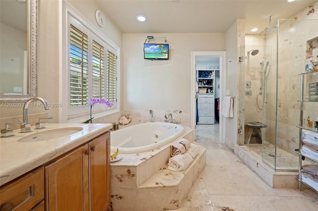 10740 SW 74th Ct, Pinecrest, FL 33156