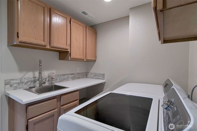 6969 Humphrey Road, Clinton, WA 98236