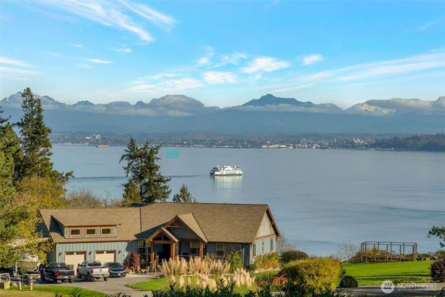 6969 Humphrey Road, Clinton, WA 98236