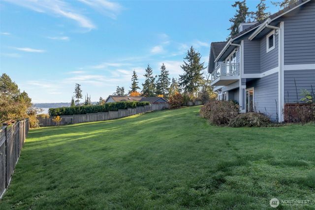 6969 Humphrey Road, Clinton, WA 98236