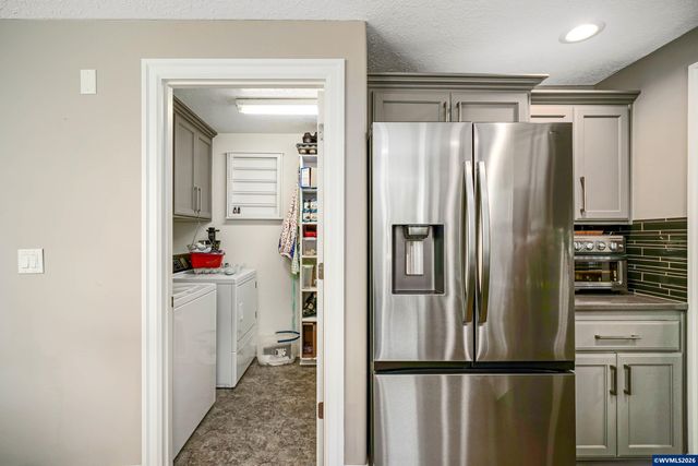 5180 Foxhaven Ct SE, Salem, OR 97306