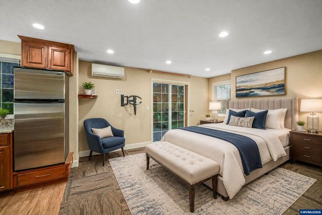 5180 Foxhaven Ct SE, Salem, OR 97306