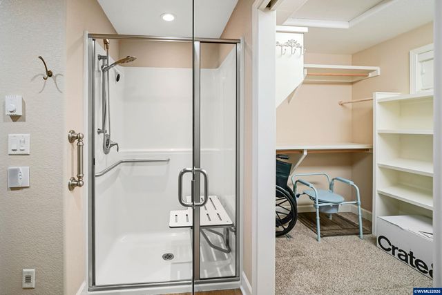 5180 Foxhaven Ct SE, Salem, OR 97306