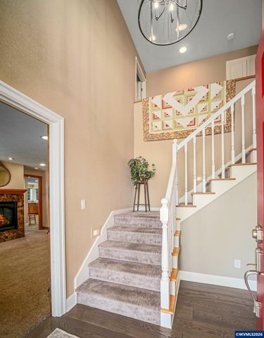 5180 Foxhaven Ct SE, Salem, OR 97306