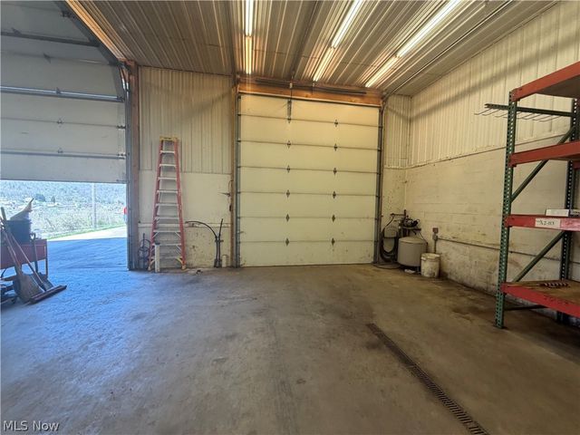 56624 Boyd Avenue, Bridgeport, OH 43912