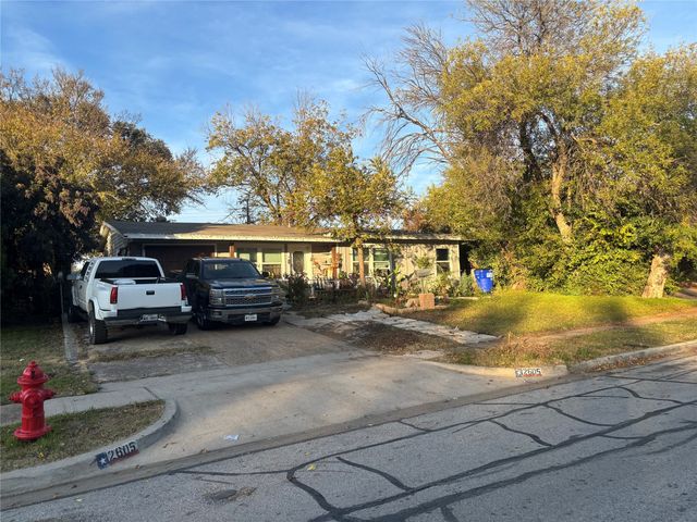 2605 Greenhurst Drive, Farmers Branch, TX 75234