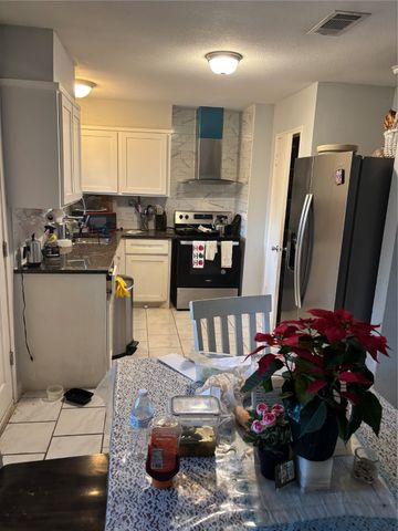 2605 Greenhurst Drive, Farmers Branch, TX 75234