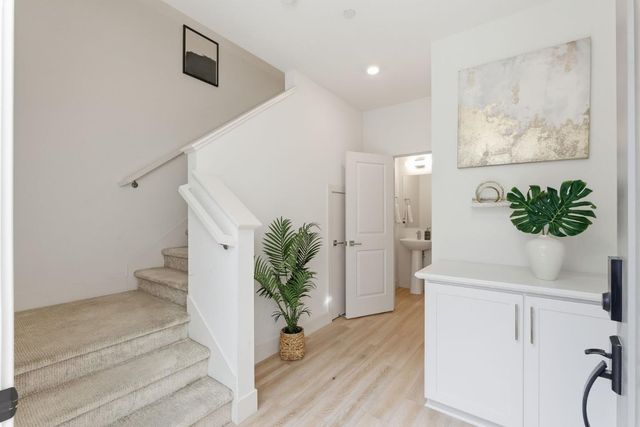 2933 Lamory Place 111, Santa Clara, CA 95051