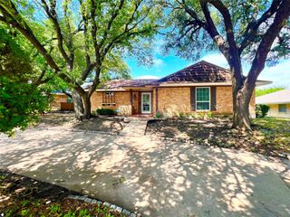 404 Westway Drive, Rockwall, TX 75087