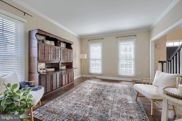 2205 MAY APPLE DR, York, PA 17402
