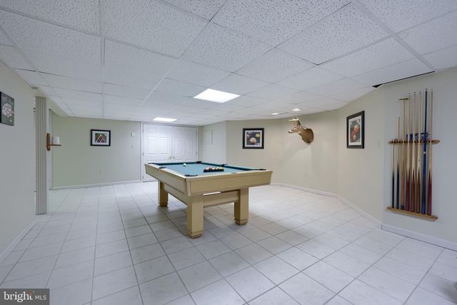 2205 MAY APPLE DR, York, PA 17402