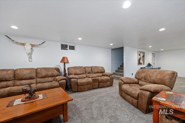 98 West 100 North, Jerome, ID 83338