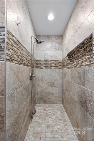 98 West 100 North, Jerome, ID 83338