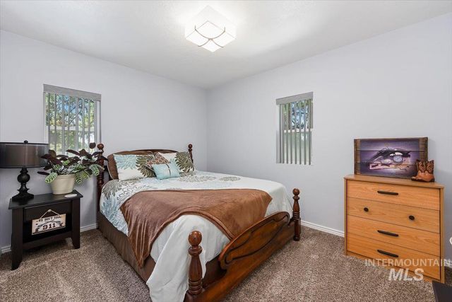 98 West 100 North, Jerome, ID 83338