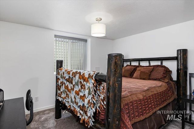 98 West 100 North, Jerome, ID 83338