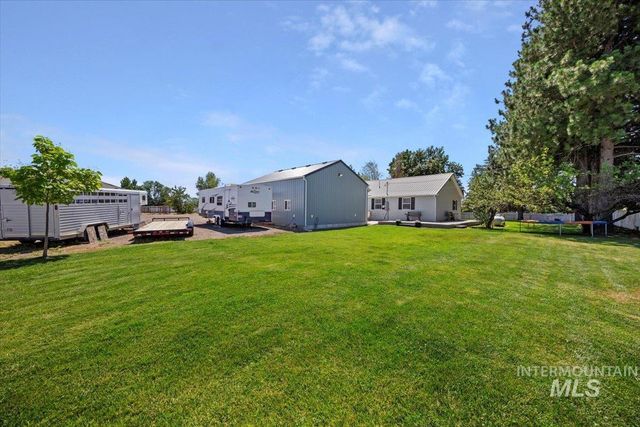 98 West 100 North, Jerome, ID 83338