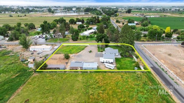 98 West 100 North, Jerome, ID 83338