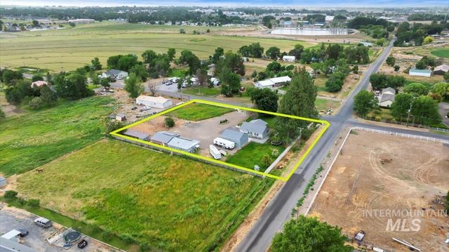 98 West 100 North, Jerome, ID 83338